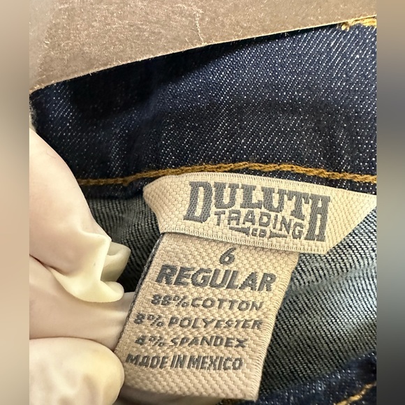 NWT: Women's DuluthFlex Daily Denim Slim Leg Jeans - Picture 5 of 6